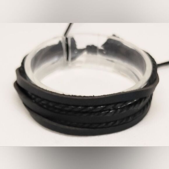 Men's bracelet leather layered braided black new e72 - Picture 1 of 1